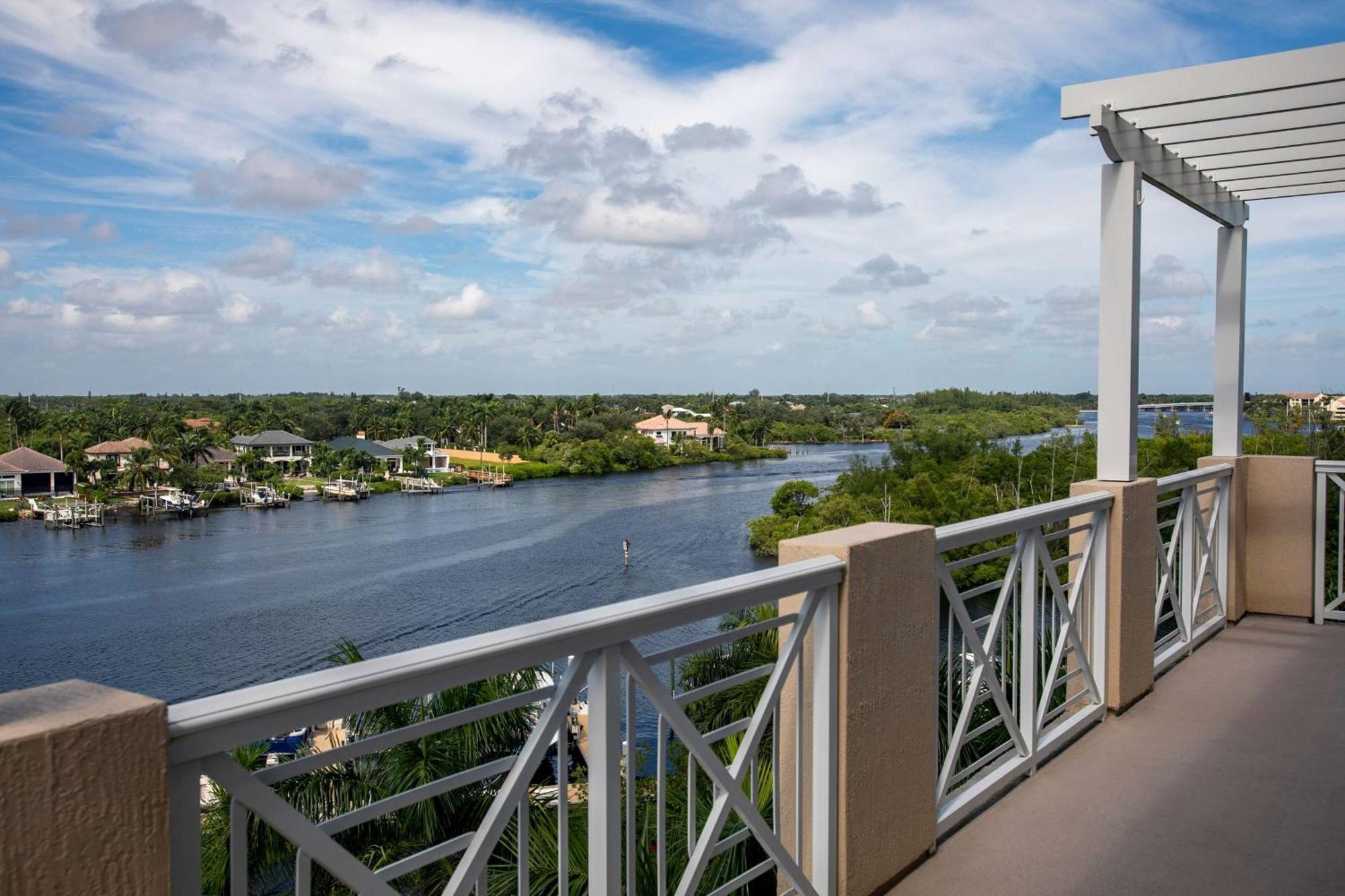 Wyndham Grand Jupiter At Harbourside Place Esterno foto